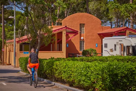 Camping Le Roussillonnais in Argelès-sur-Mer — foto 17