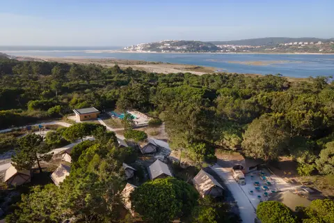 Village Huttopia Lagoa de Óbidos in Ovar