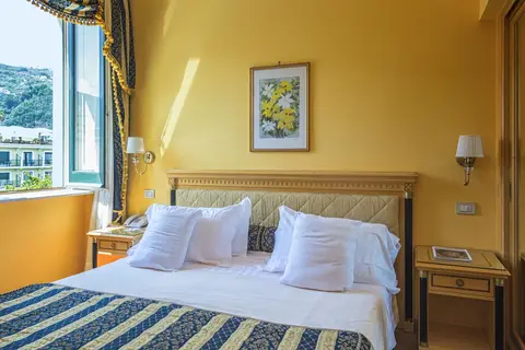 Imperial Tramontano in Sorrento — foto 16