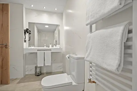 Hotel Zentral Ramiro I in Oviedo — foto 14