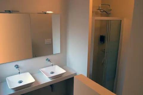 Cosmopolitan Central Rooms in Bologna — foto 5