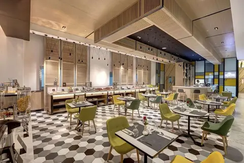 Al Khoory Urban Hotel in Dubai — foto 19