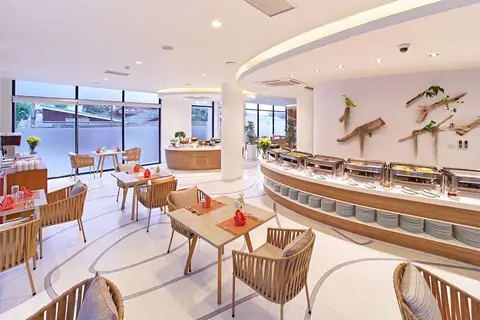 Bandara Phuket Beach Resort in ตำบลวิชิต — foto 5