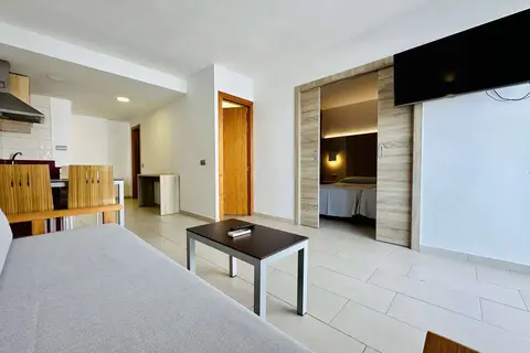 Ibiza Jet Appartementen in Platja d'en Bossa — foto 12
