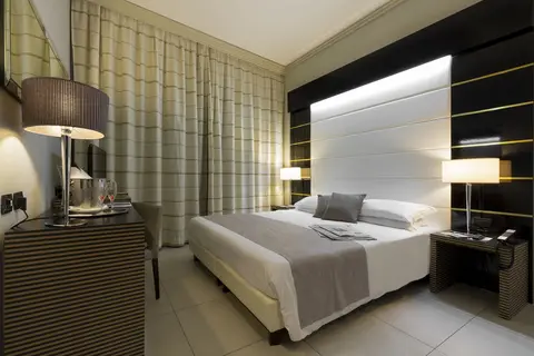 Hotel Palazzo Salgar in Napels — foto 18