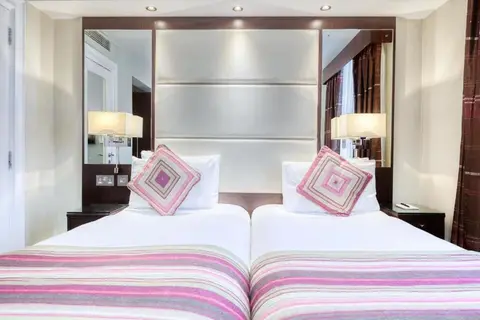 Grand Royale London Hyde Park in Londen — foto 12