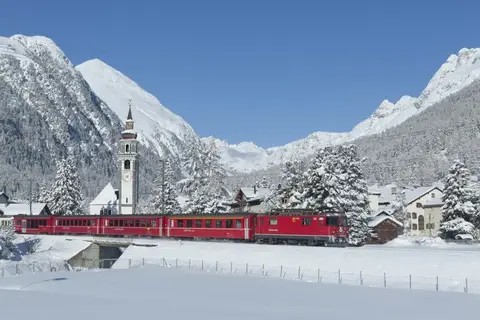 Winter met de Glacier- en Bernina Express in Zwitserland — foto 13