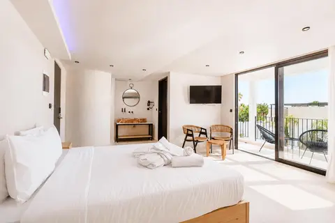 Kouros Home & Suites - adults only in Faliraki, foto 3
