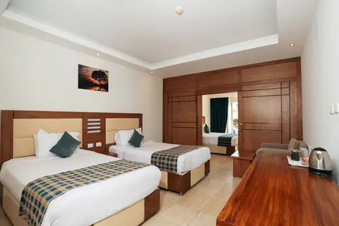 SUNRISE Azalea Aqua Park Resort in الاحياء — foto 18