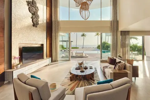 Jumeirah Olhahali Island in Noord Male Atol, foto 7