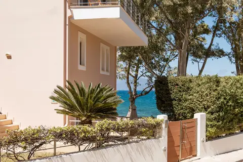 Meliti Waterfront Suites in Sami Municipal Unit, foto 5