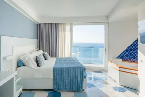 Lloyd's Baia Hotel in Vietri sul Mare — foto 3