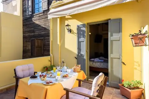 Belmondo Hotel & Suites in Chania — foto 12