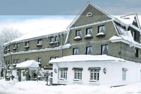 Landhotel Altastenberg - Logies ontbijt in Winterberg