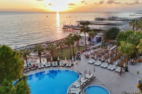 Anitas Beach Hotel in Alaşehir — foto 2