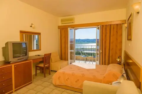 Hellinis Hotel in Korfoe, foto 29