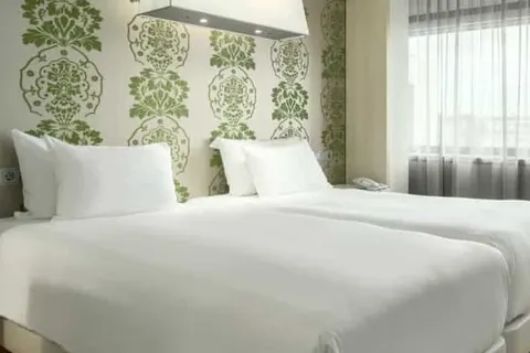 NH Amsterdam Zuid foto 4