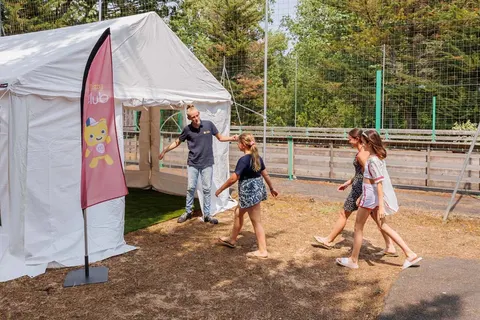 Camping Le Bois De La Gachère foto 15