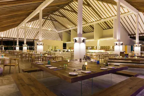 Cocoon Maldives Resort in އޮޅުވެލިފުށި — foto 26