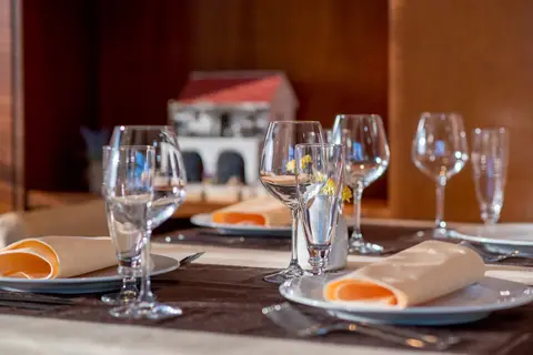 W Grand Hotel in Petrovac na Moru — foto 16