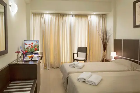 Blue Sea Hotel in Δήμος Ηλιούπολης — foto 7