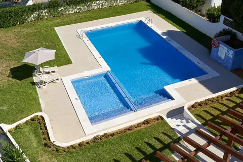Legacy Suites & Apartments Albufeira AL in Albufeira — foto 2