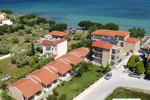 Sunrise Beach in Σκάλα Ραχωνίου