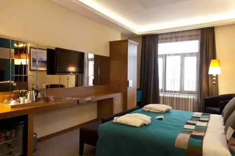 Collage Pera Hotel in Fatih — foto 9