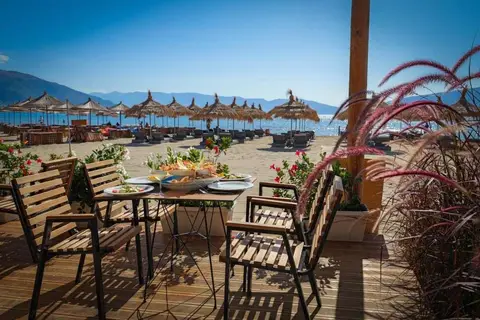 Sea & Sand Hotel in Vlorë — foto 8