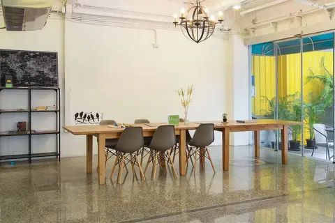D Varee Xpress Pula Silom in Bangkok — foto 3