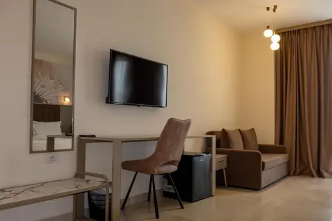 Fllad Resort & Spa in Golem, foto 25