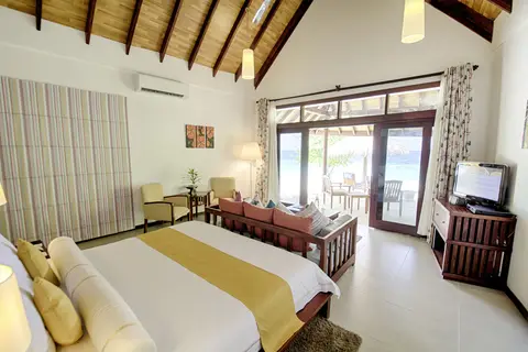 ROBINSON Maldives in ގާފަރު Gaafaru — foto 12