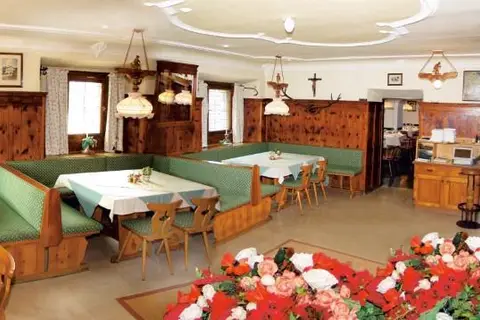 Landgasthof Almerwirt in Maria Alm am Steinernen Meer — foto 3