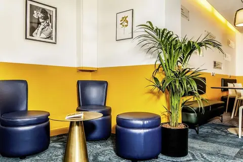 Ibis Styles Paris Cadet Lafayette in Parijs, foto 3