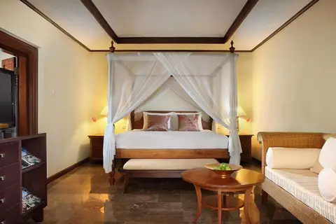 Hotel Puri Santrian & Spa in Denpasar — foto 9
