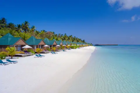 Meeru Maldives Resort Island in Golf Driving Range — foto 12