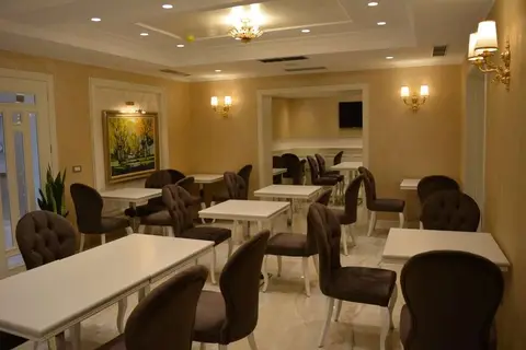 Lot Boutique Hotel in Tirana — foto 14