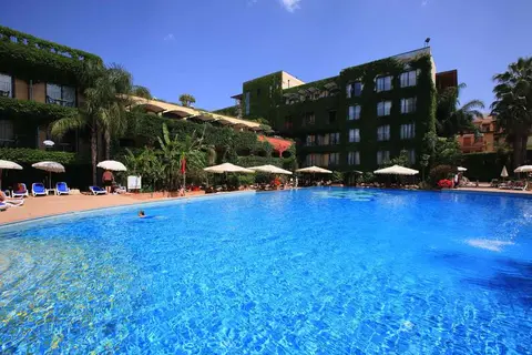 Caesar Palace Hotel in Giardini-Naxos