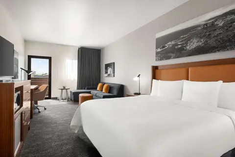 La Quinta Inn & Suites by Wyndham San Luis Obispo Downtown in San Luis Obispo — foto 6