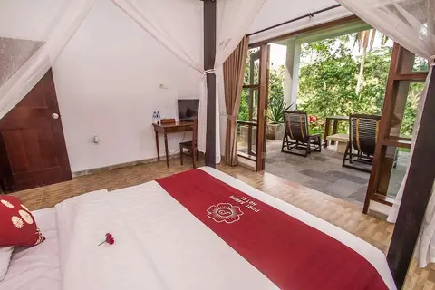 Puri Saron Madangan Hotel in Susut — foto 2