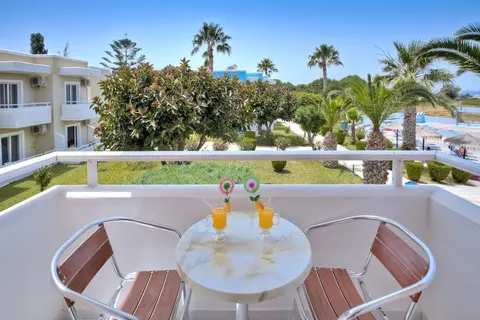 Corali Hotel in Τιγκάκι — foto 25