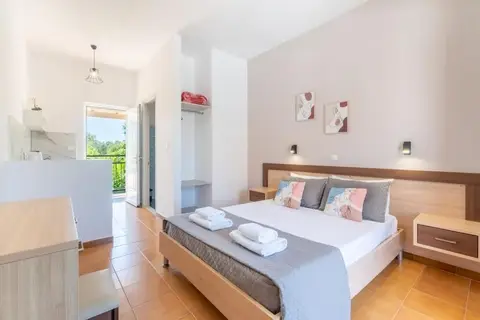 Saint Peter Bay Aparthotel in Δημοτική Ενότητα Λευκιμμαίων — foto 18