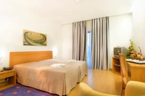 Lam Hotel in Estarreja, foto 14