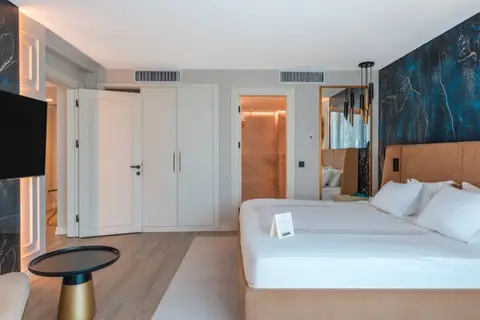 Qlusive Hotel in Kusadasi — foto 23