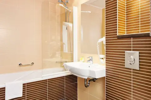 Qubus Hotel Gdansk in Gdańsk — foto 9
