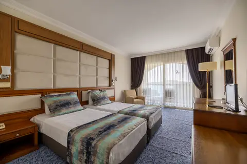 Scala Nuova Beach Hotel in Kusadasi — foto 18
