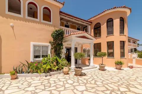 Matilda Hotel in Vasilikos — foto 4