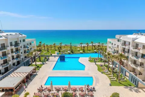Blue Lagoon Kosher Hotel in Paphos — foto 2