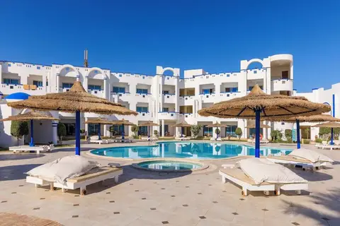 Coral Sun Beach in سفاجا