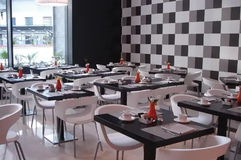 Hotel ILUNION Aqua 3 in Valencia — foto 14